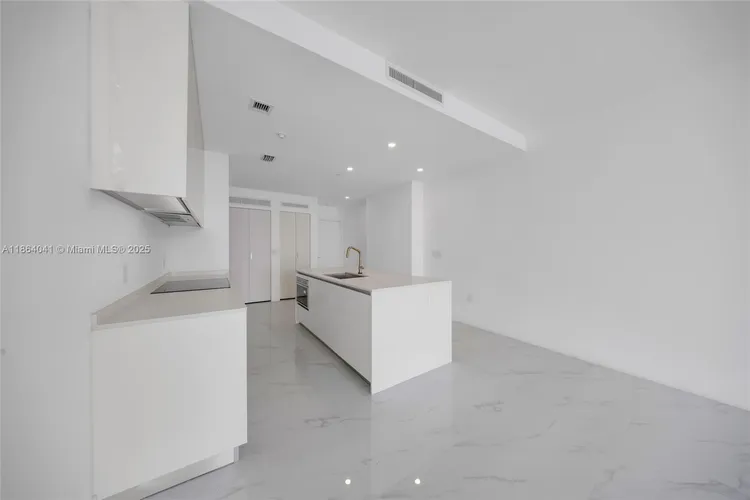 Aria Reserve South Tower #3204 image #51