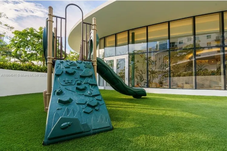 Aria Reserve South Tower #3204 image #64