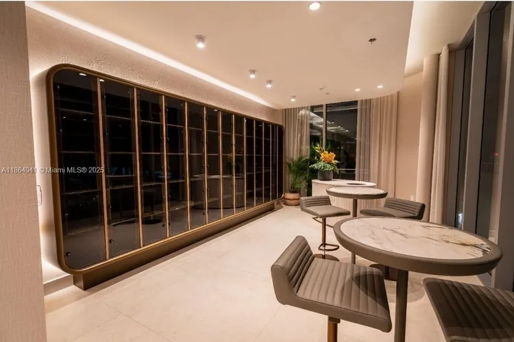 Aria Reserve South Tower #3204 image #71