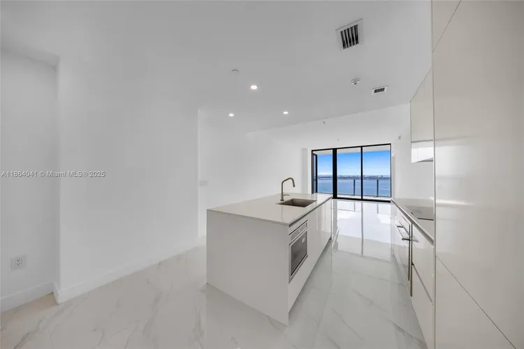 Aria Reserve South Tower #3204 image #9