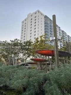 Roney Palace #542 image #33