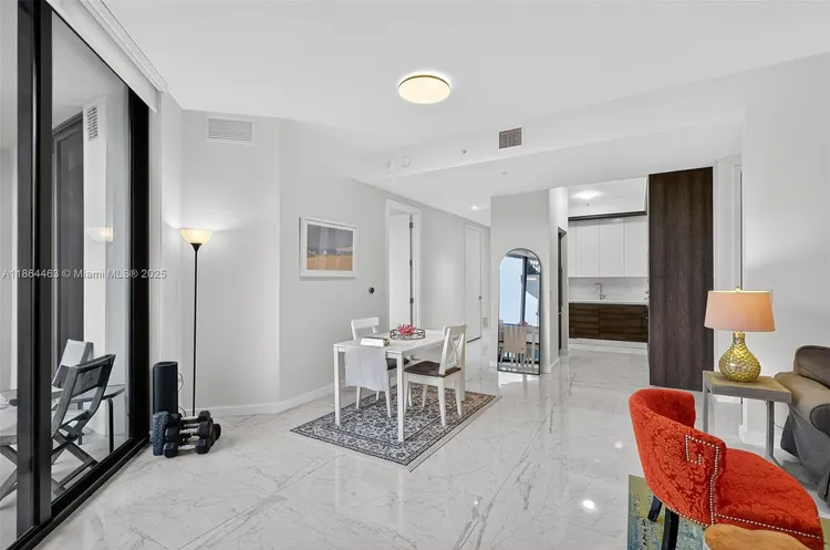 Merrick Manor #LPH910 image #10