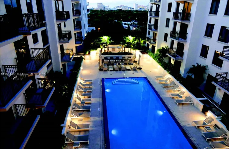 Merrick Manor #LPH910 image #33