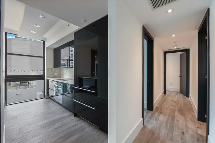 1010 Brickell #3905 image #9