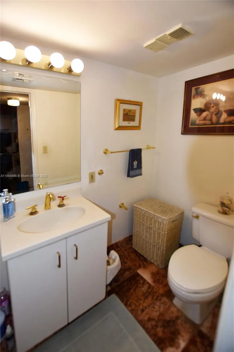 Brickell Key II #316 image #12