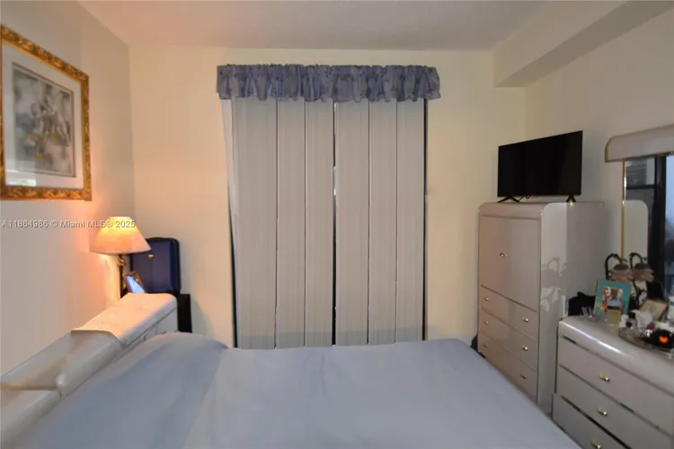 Brickell Key II #316 image #14