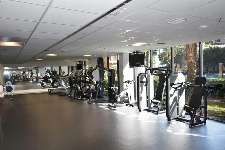 Brickell Key II #316 image #24