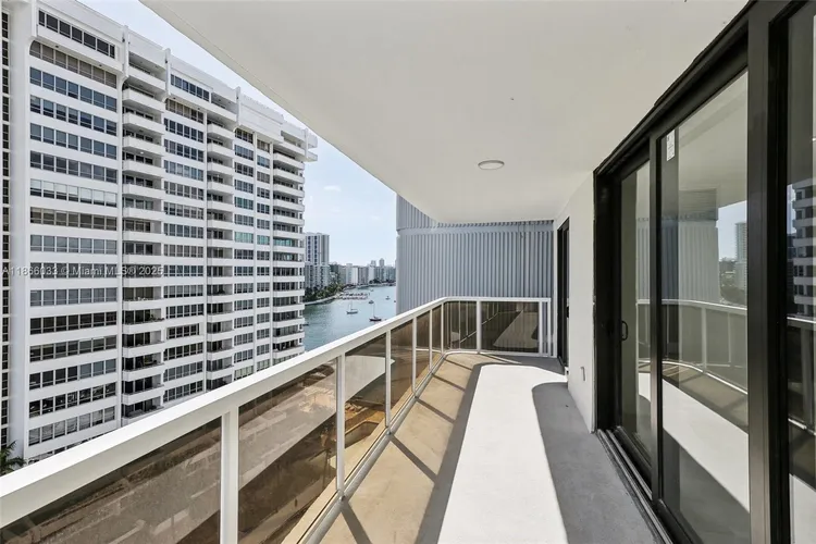 Nine Island Avenue #1209 image #10
