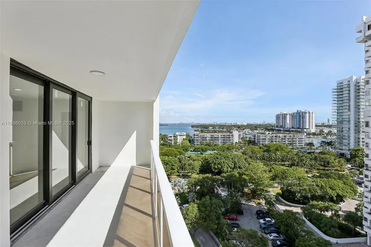Nine Island Avenue #1209 image #13