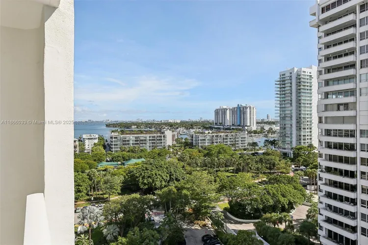 Nine Island Avenue #1209 image #14
