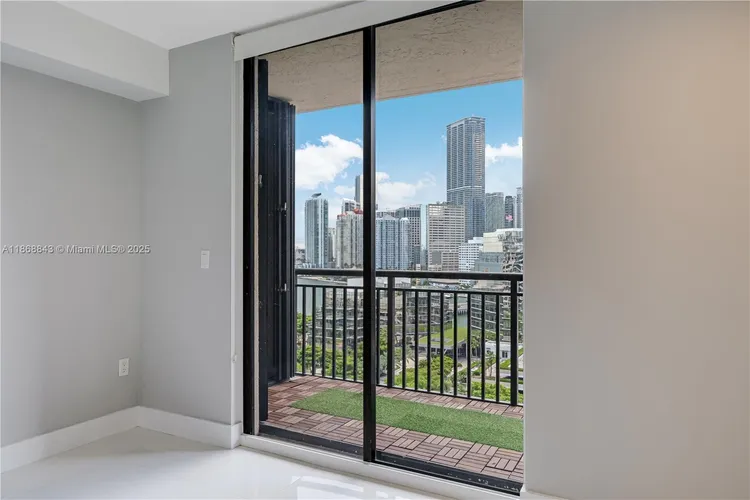 Brickell Key II #1809 image #16