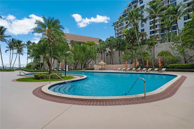 Brickell Key II #1809 image #28