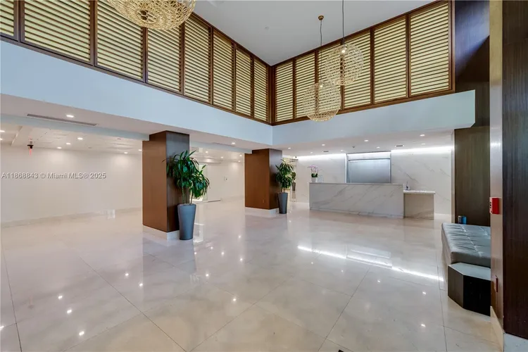 Brickell Key II #1809 image #30