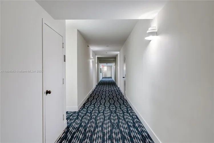 Brickell Key II #1809 image #31