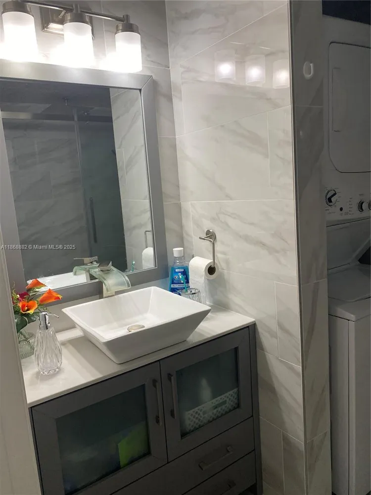 Opera Tower #4108 image #6