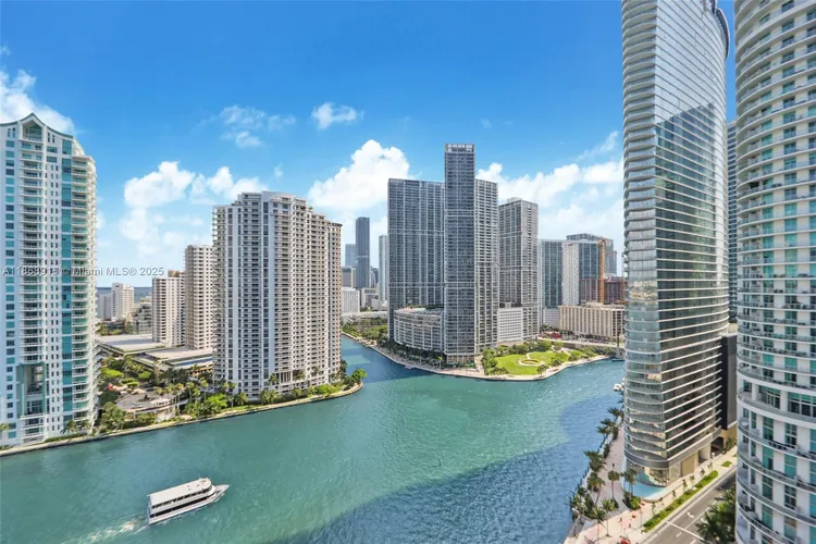 One Miami #2515 image #24