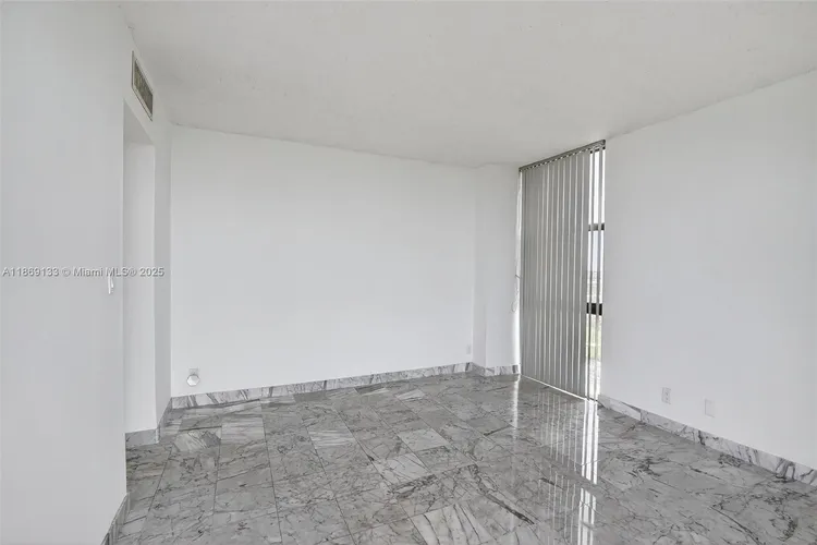 Coronado #1639 image #11