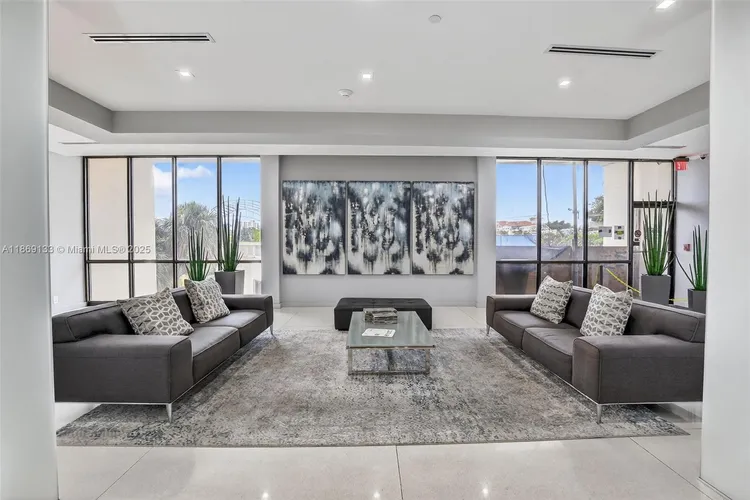 Coronado #1639 image #17