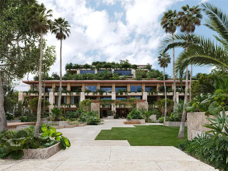 Ziggurat Coconut Grove #209 image #15