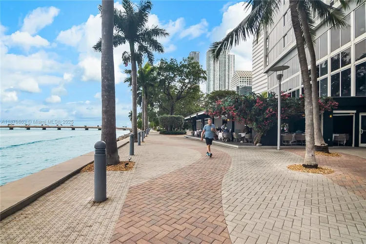 Icon Brickell II #2207 image #43