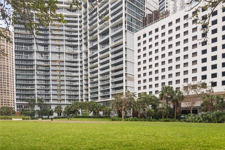 Icon Brickell II #2207 image #46