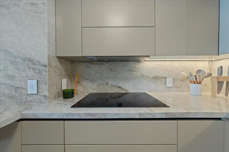 Jade Brickell #1406 image #12