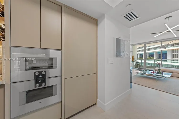 Jade Brickell #1406 image #13