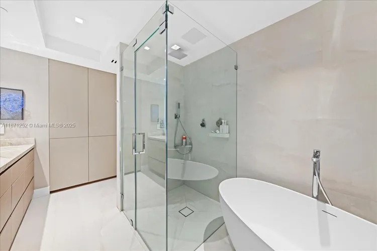 Jade Brickell #1406 image #30