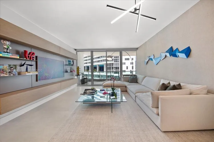 Jade Brickell #1406 image #6