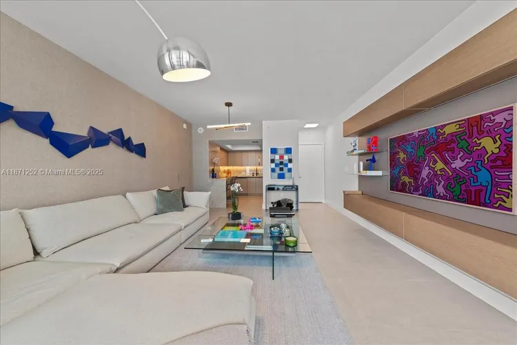 Jade Brickell #1406 image #7