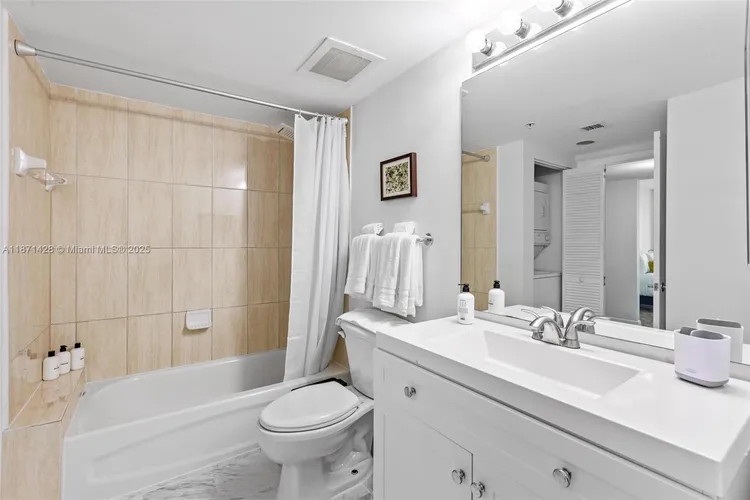 Opera Tower #1811 image #13