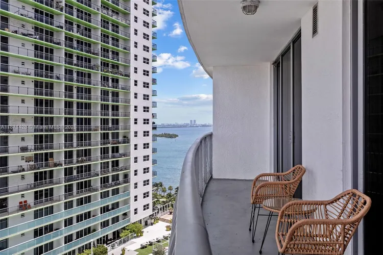 Opera Tower #1811 image #14