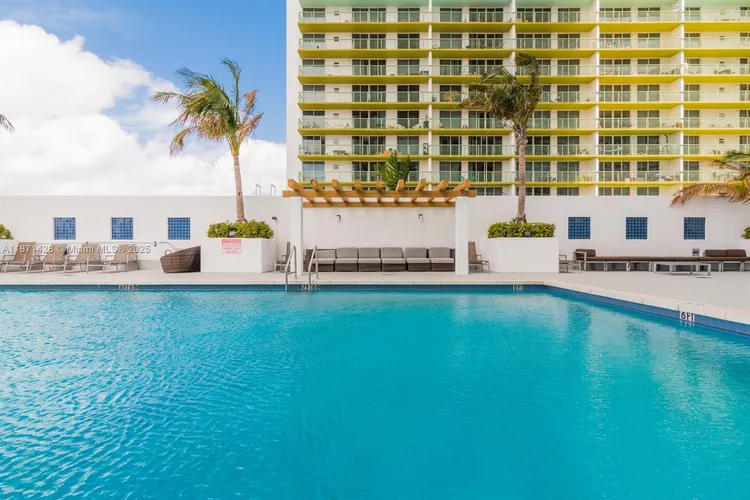 Opera Tower #1811 image #22