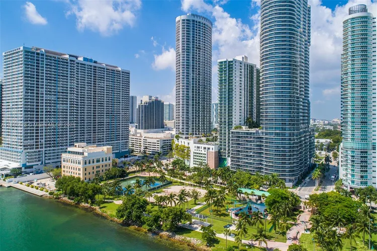 Opera Tower #1811 image #32