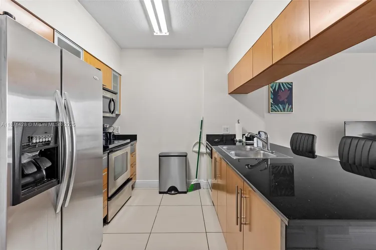 Opera Tower #1811 image #7