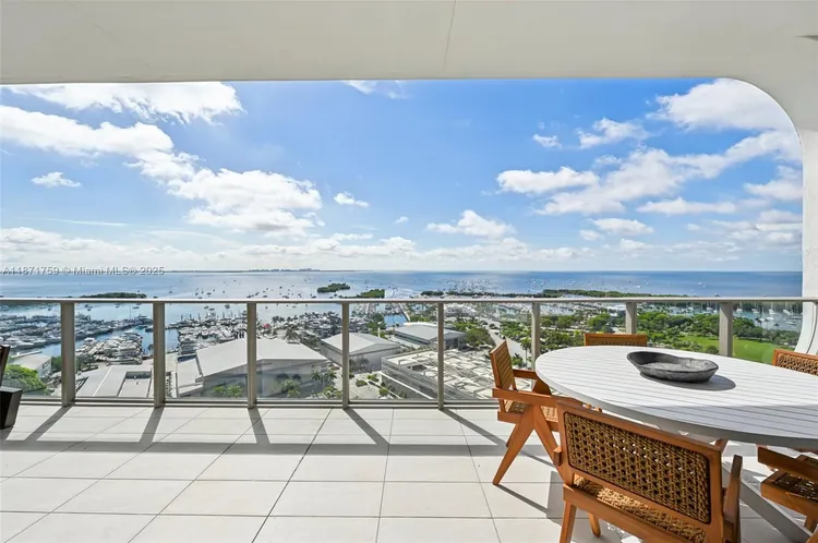 Mr. C Residences Bayshore Tower #1601 image #10