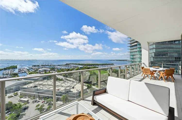 Mr. C Residences Bayshore Tower #1601 image #11