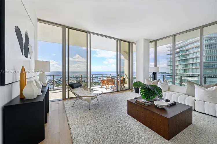 Mr. C Residences Bayshore Tower #1601 image #14