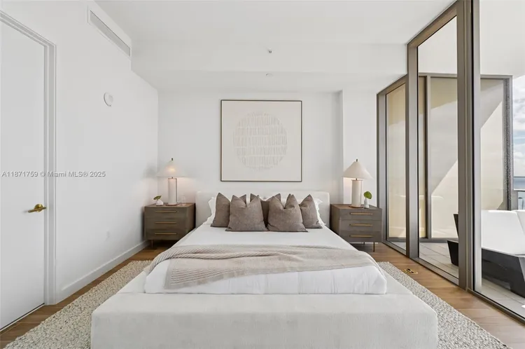 Mr. C Residences Bayshore Tower #1601 image #30