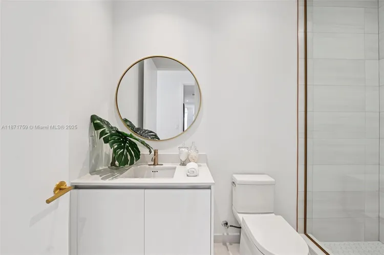 Mr. C Residences Bayshore Tower #1601 image #43