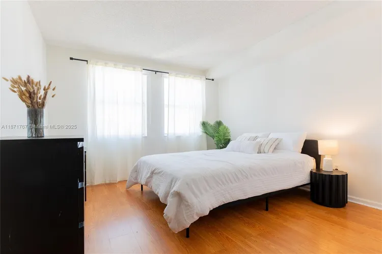 Porto Bellagio #PH1912 image #24