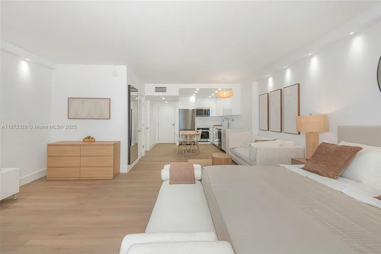 Roney Palace #1442 image #13