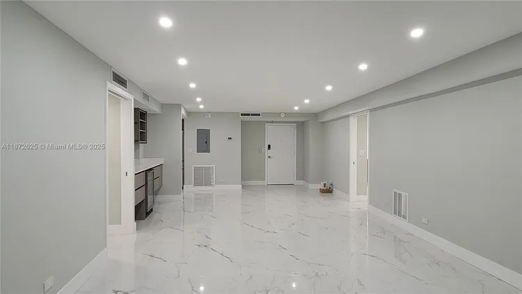 Maison Grande #1535 image #15