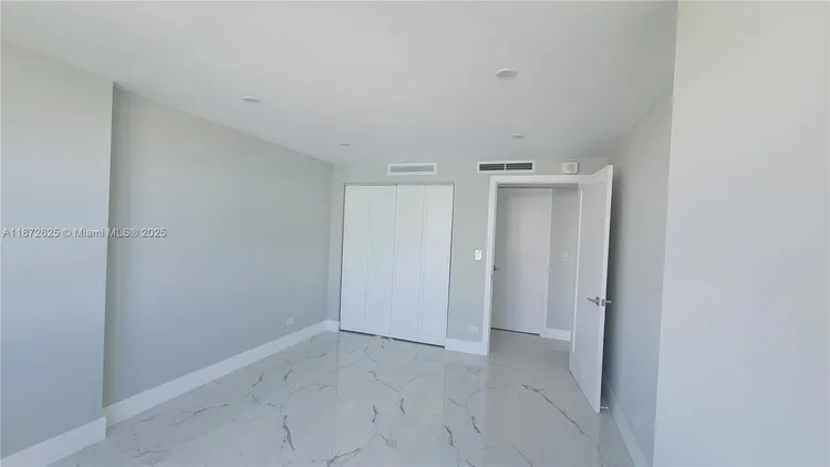 Maison Grande #1535 image #26