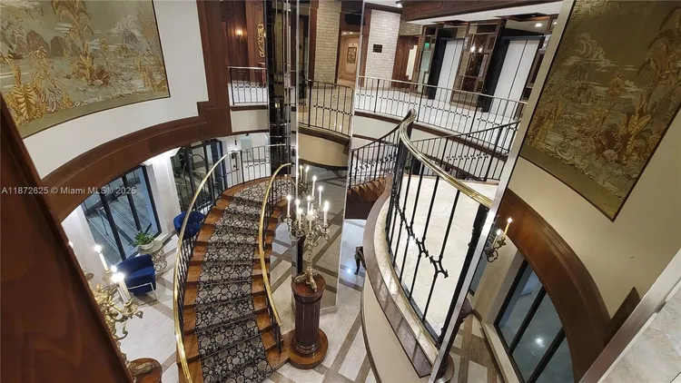 Maison Grande #1535 image #34