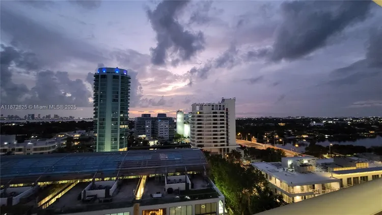 Maison Grande #1535 image #36