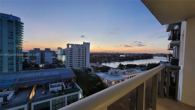 Maison Grande #1535 image #38