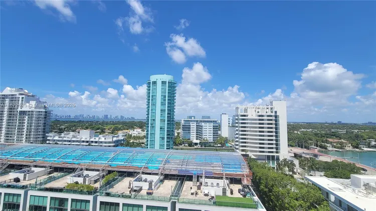 Maison Grande #1535 image #39