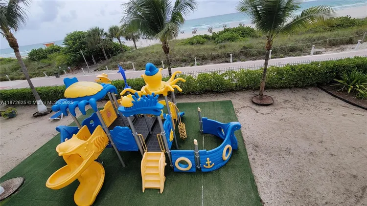 Maison Grande #1535 image #56