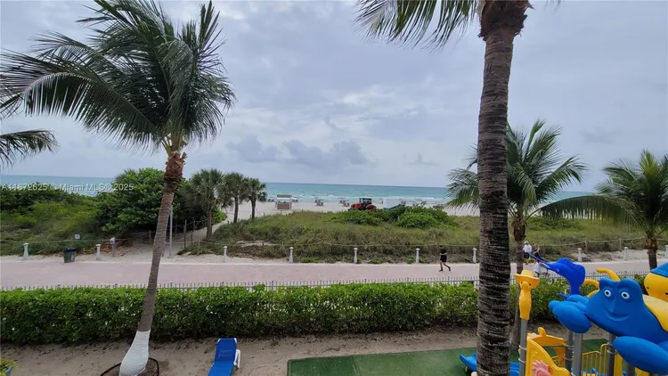 Maison Grande #1535 image #58